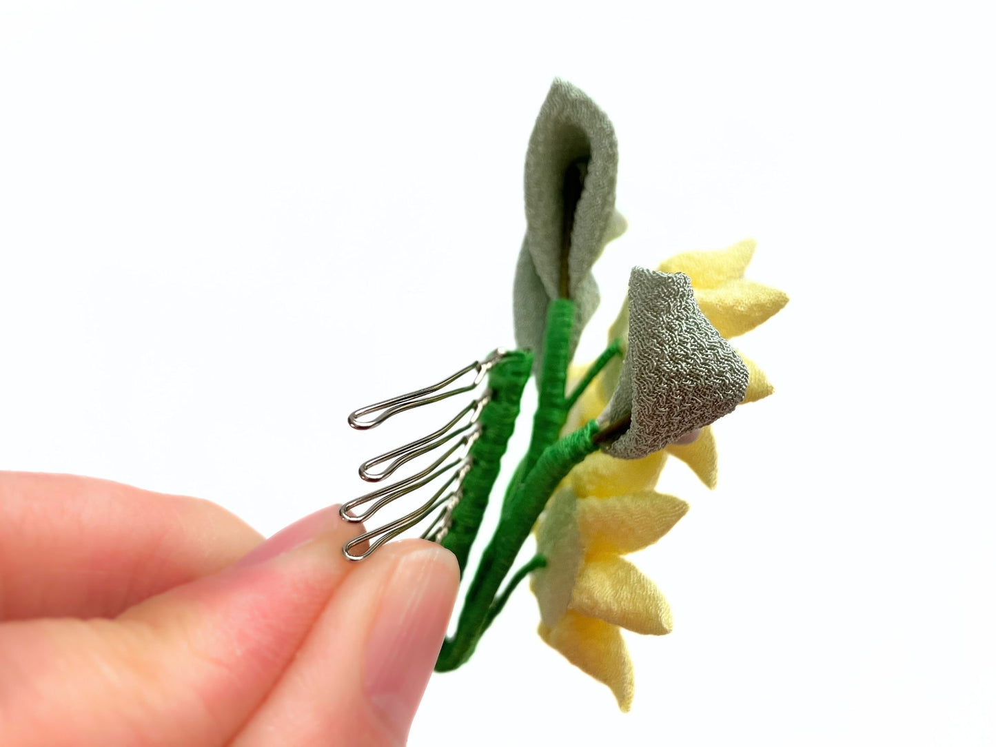 Jewelry Flowers Fabric,Handmade Japanese Accessories,Hair Accessories Chrysanthemum,Tsumami Kanzashi,Gift for her